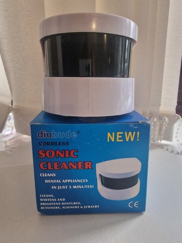 Sonic cleaner brand new - -,