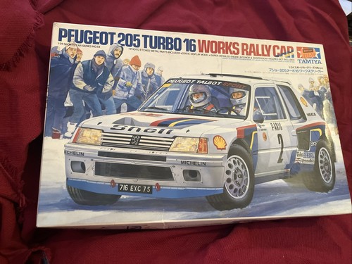 Peugeot 205 turbo - 16, works