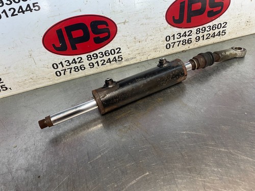 Hydraulic steering ram - , x