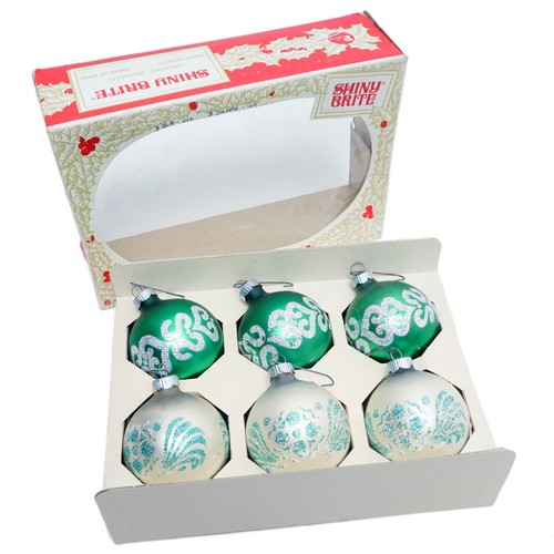 Christmas tree ornaments - tree,