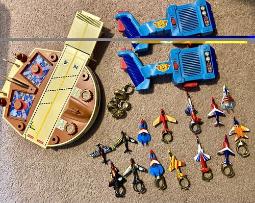 Ring raiders jet planes - ring,