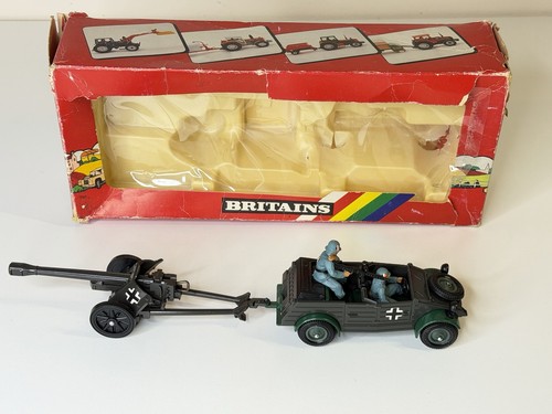 Britains 9788 army group - britains,