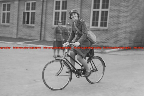 F010211 ats girl - f010211, dispatch