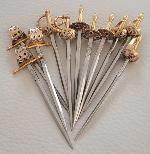 Vintage miniature toledo - vintage,