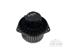 Mitsubishi L200 Interior