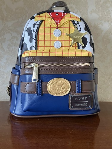 Woody toy story loungefly - toy,