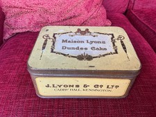 Vintage J Lyons Maison
