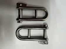 2x Halyard shackles 316