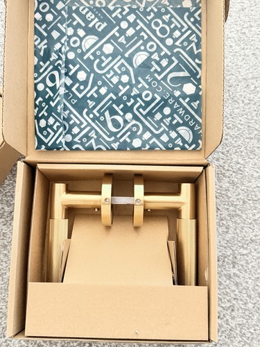 Plank hardware searle - plank, swirled