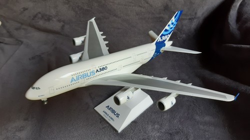 200 sky marks airbus a380 - marks,