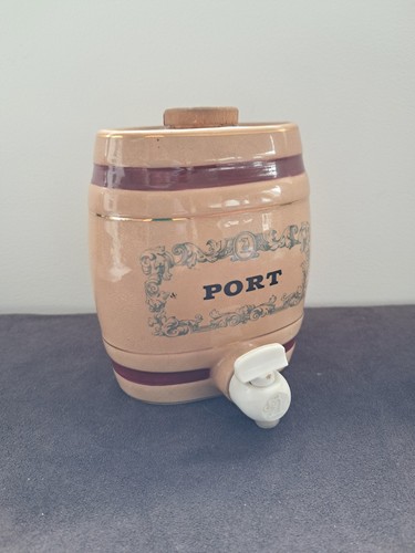 Wade royal victoria - victoria, pottery