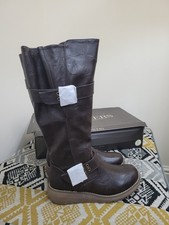 BNIB Brown Pavers Adjustable