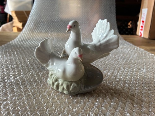Porcelain doves miquel - doves,, by