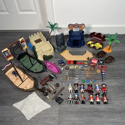 Playmobil pirates bundle - playmobil,