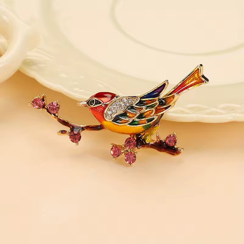 Magpie bird brooch enamel - bird,