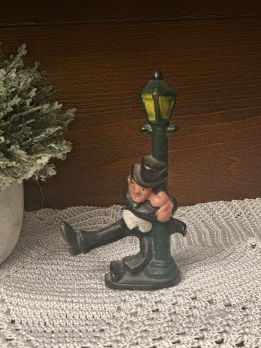 Cast iron figurine man leaning - figurine,