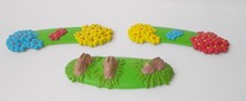 TELETUBBIES HOME HILL HOUSE PLAYSET SET SPARE RABBITS FLOWER GARDEN ACCESSORIES