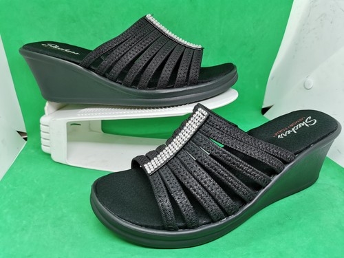 New skechers women rumblers - new,