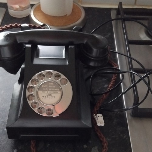 Vintage style black rotary - style,