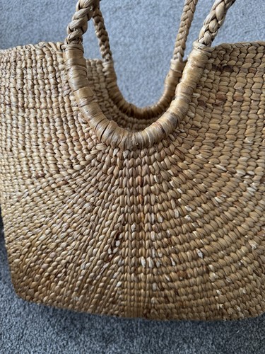 Lovely straw shoulder shopping - lovely, shoulder/shopping