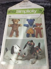 Vintage Simplicity Sewing Pattern 6062 Bear & Dog Snoopy Stuffed Toy Clothes