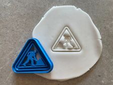 Road sign men at work cookie