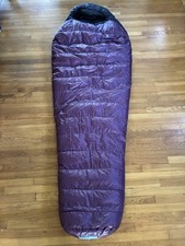 Western Mountaineering Goose