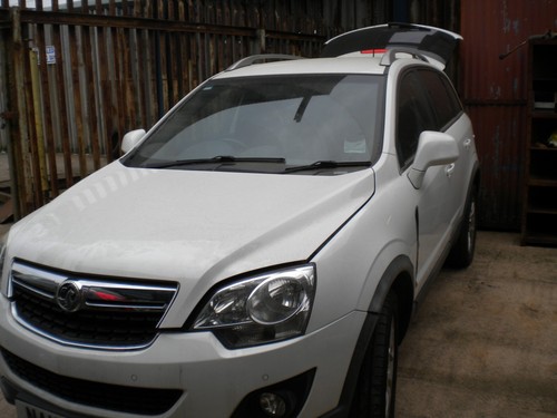 Vauxhall antara 4x4 front - antara,