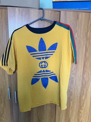 Gucci men yellow logo - yellow,