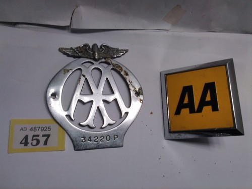 Car grill badge x 2 - badge,