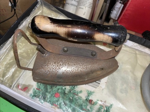 Early electric travel - electric, iron
