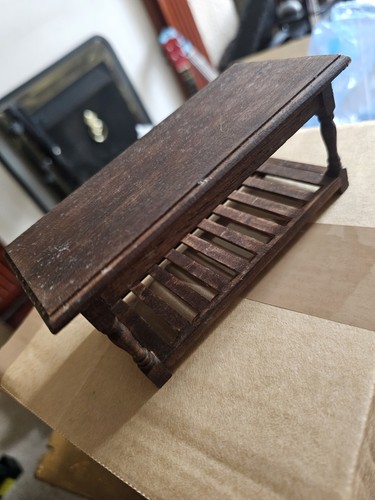 Table dollhouse - 1:12,