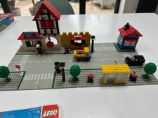 Lego Vintage Town Square (1589), complete with original box and instructions