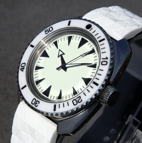 Vostok amphibia full - vostok, lume