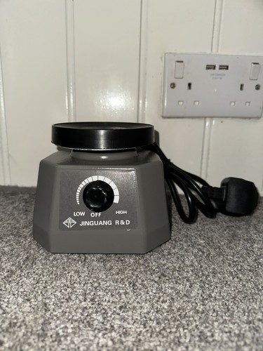 Dental lab vibrator machine