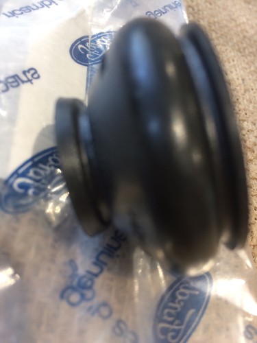 Genuine new ford track - track, control