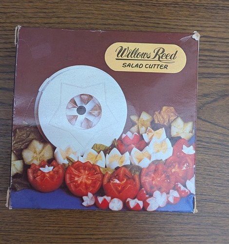 Retro willow reed salad - retro,