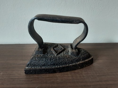 Antique flat iron no1 4lb - flat,