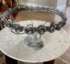 Shabby Chic White Wash Metal One Tier Rose Flower Embellished Cake Stand
