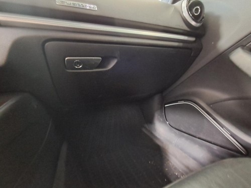 2015 audi glove box front - audi,