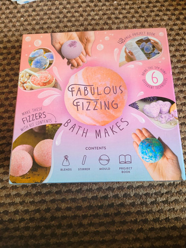 Fabulous fizzing bath makes - fizzing,
