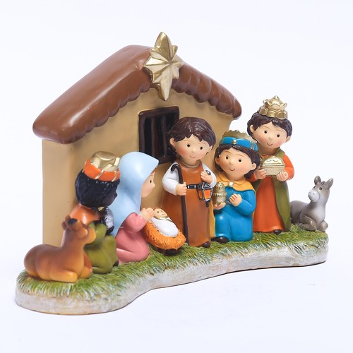 Resin manger scene - scene, ornament