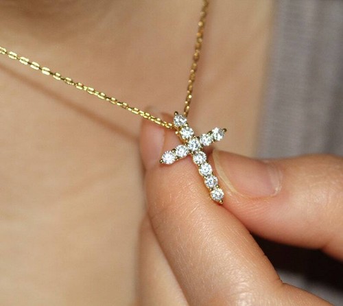 Round natural diamond - ct,