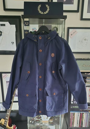 Fred perry mountain parka size - fred,