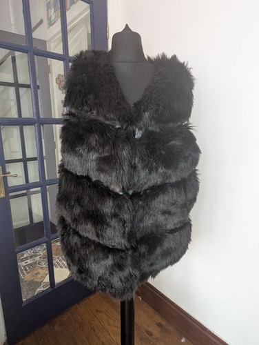 New look black faux fur - new,