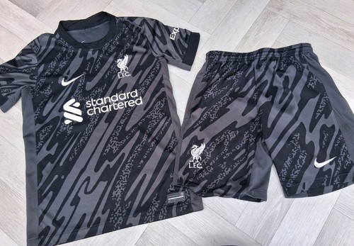Liverpool goalkeeper shirt and - liverpool,