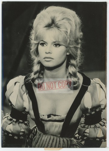 Brigitte bardot famous - brigitte,
