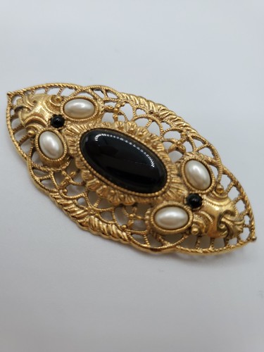 Vintage victorian revival - vintage,