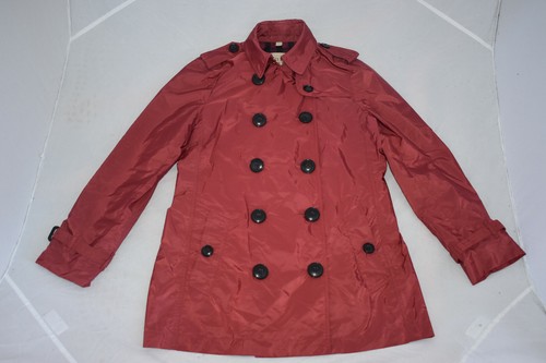 Burberry burgundy button - button, up