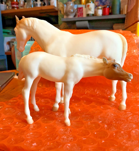 Breyer vintage medicine - breyer,